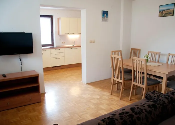 Apartments Lipa