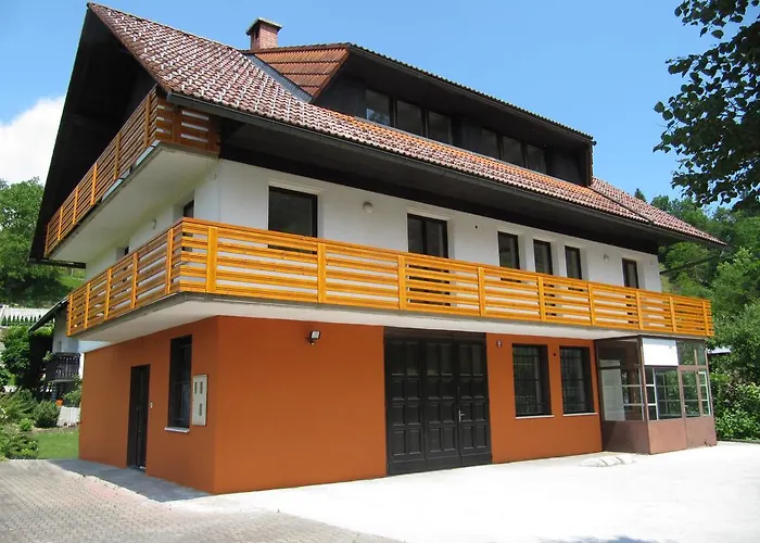 Apartments Lipa